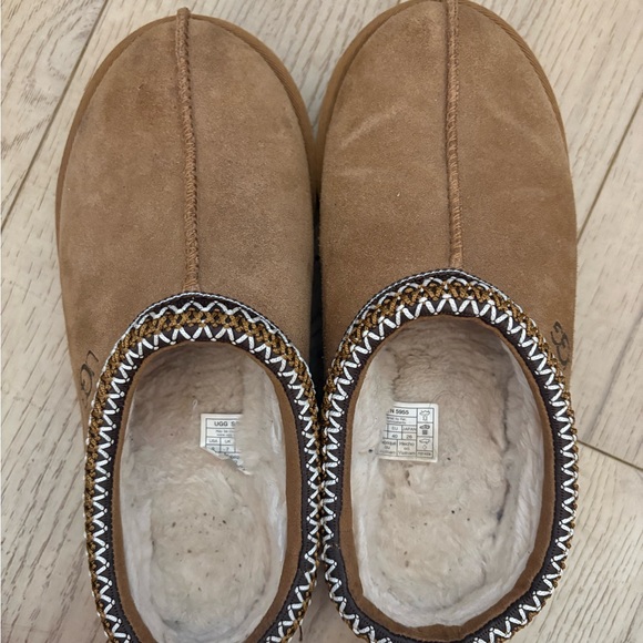 UGG Tasman slippers - Picture 1 of 4